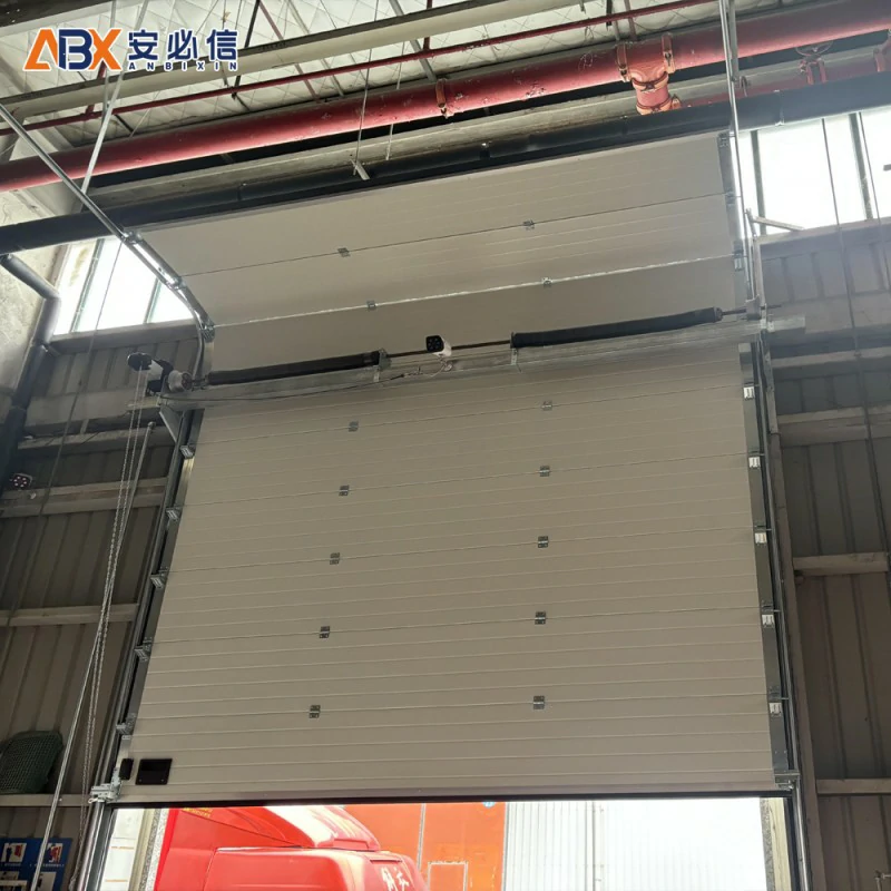 乐山市翻板提升门